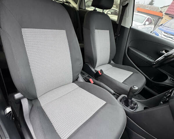 Белый Фольксваген Поло, объемом двигателя 1.6 л и пробегом 202 тыс. км за 5500 $, фото 17 на Automoto.ua