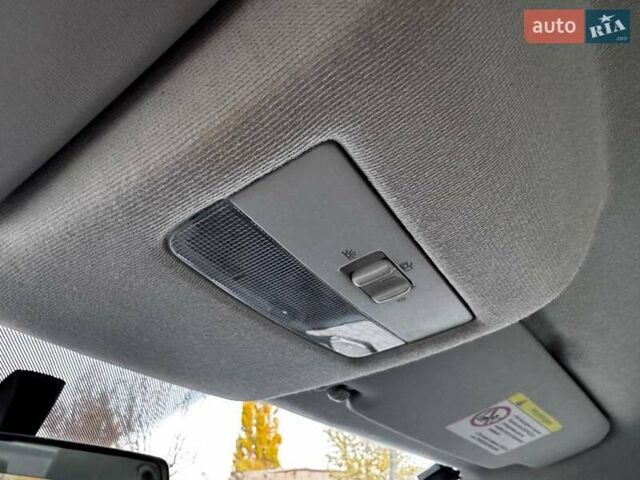 Білий Фольксваген Поло, об'ємом двигуна 1.6 л та пробігом 134 тис. км за 7400 $, фото 16 на Automoto.ua