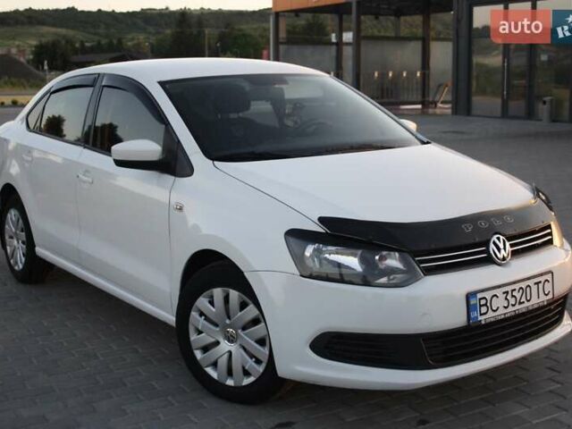 Белый Фольксваген Поло, объемом двигателя 1.6 л и пробегом 244 тыс. км за 6100 $, фото 1 на Automoto.ua