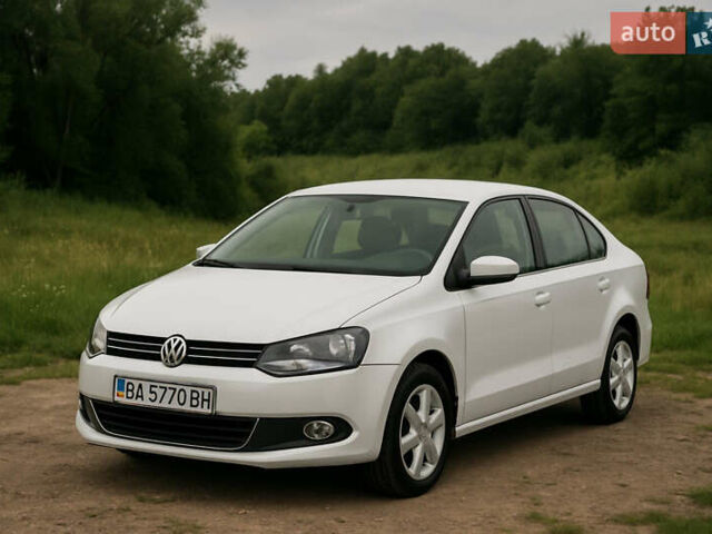 Белый Фольксваген Поло, объемом двигателя 1.6 л и пробегом 190 тыс. км за 6600 $, фото 5 на Automoto.ua