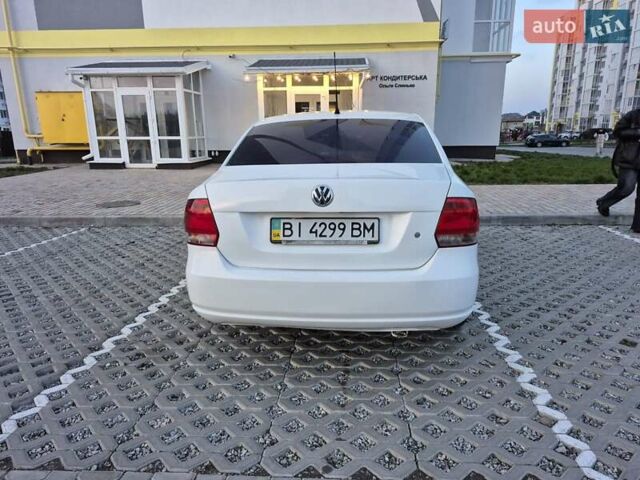 Белый Фольксваген Поло, объемом двигателя 1.6 л и пробегом 164 тыс. км за 5800 $, фото 4 на Automoto.ua