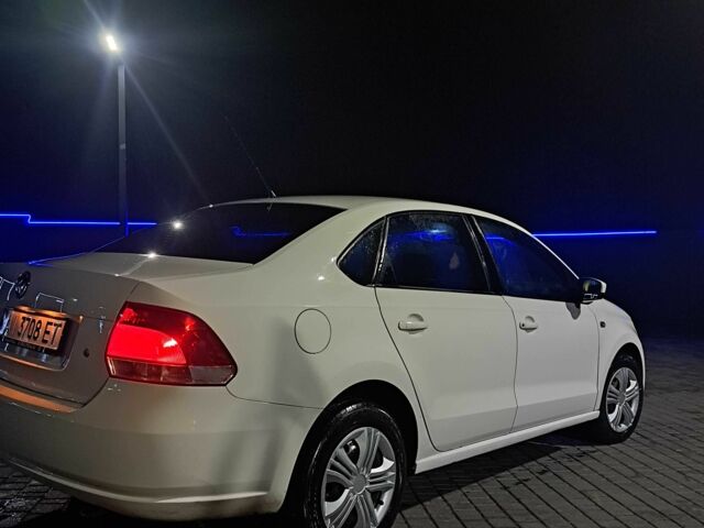 Белый Фольксваген Поло, объемом двигателя 1.6 л и пробегом 4 тыс. км за 5500 $, фото 5 на Automoto.ua