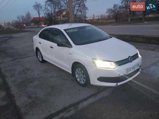 Белый Фольксваген Поло, объемом двигателя 1.6 л и пробегом 269 тыс. км за 5500 $, фото 2 на Automoto.ua