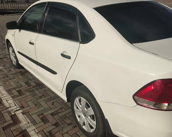 Белый Фольксваген Поло, объемом двигателя 1.6 л и пробегом 218 тыс. км за 5500 $, фото 4 на Automoto.ua