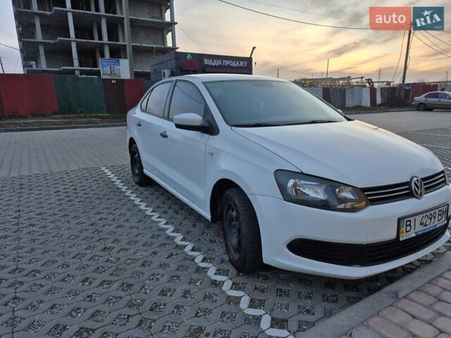 Белый Фольксваген Поло, объемом двигателя 1.6 л и пробегом 164 тыс. км за 5800 $, фото 3 на Automoto.ua
