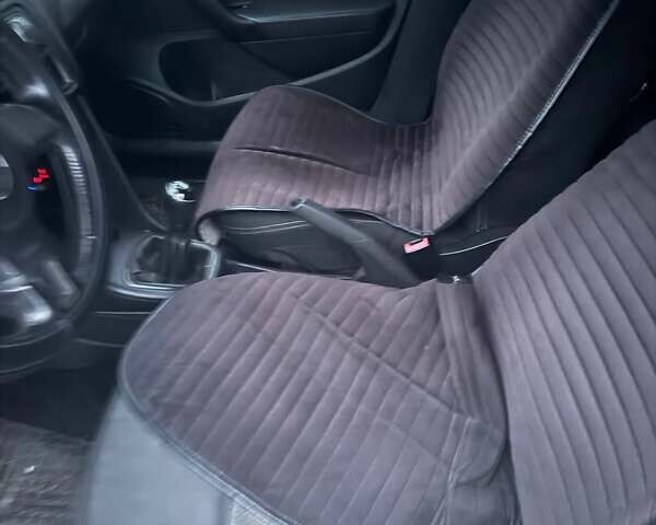 Белый Фольксваген Поло, объемом двигателя 1.6 л и пробегом 224 тыс. км за 3800 $, фото 13 на Automoto.ua