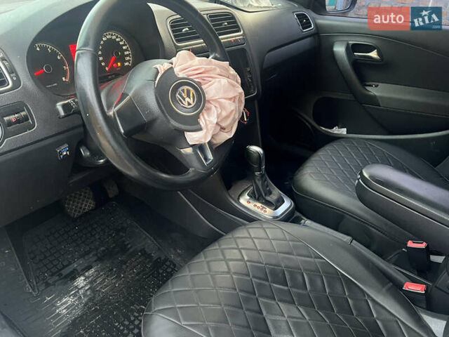 Белый Фольксваген Поло, объемом двигателя 1.6 л и пробегом 220 тыс. км за 3550 $, фото 8 на Automoto.ua