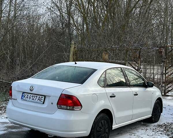 Белый Фольксваген Поло, объемом двигателя 1.6 л и пробегом 254 тыс. км за 5300 $, фото 7 на Automoto.ua