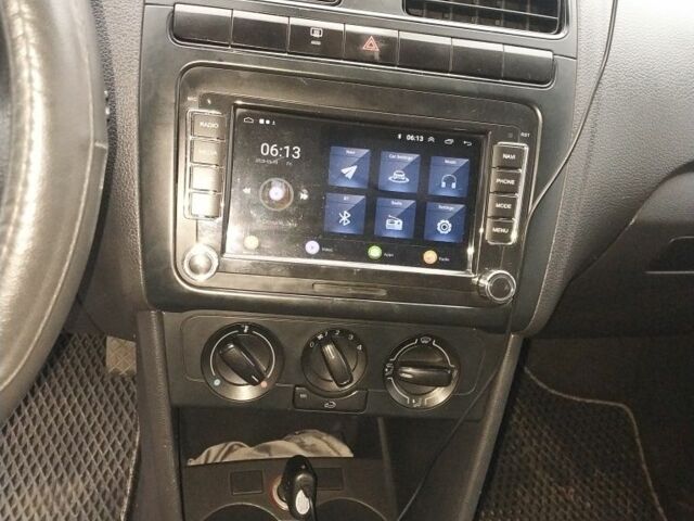 Білий Фольксваген Поло, об'ємом двигуна 1.6 л та пробігом 247 тис. км за 5200 $, фото 4 на Automoto.ua