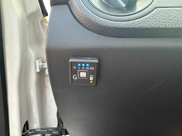 Белый Фольксваген Поло, объемом двигателя 1.6 л и пробегом 164 тыс. км за 9000 $, фото 19 на Automoto.ua