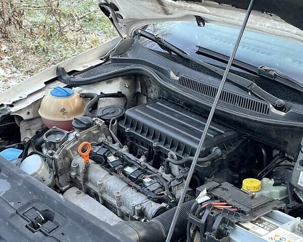 Белый Фольксваген Поло, объемом двигателя 1.6 л и пробегом 254 тыс. км за 5300 $, фото 10 на Automoto.ua