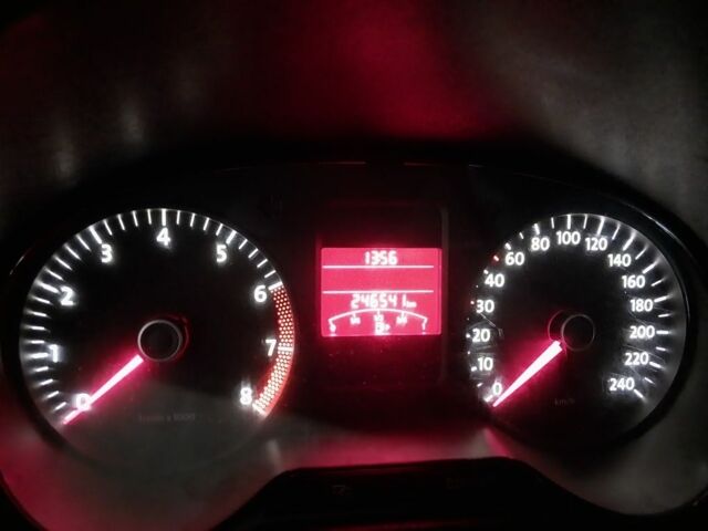 Білий Фольксваген Поло, об'ємом двигуна 1.6 л та пробігом 247 тис. км за 5200 $, фото 8 на Automoto.ua