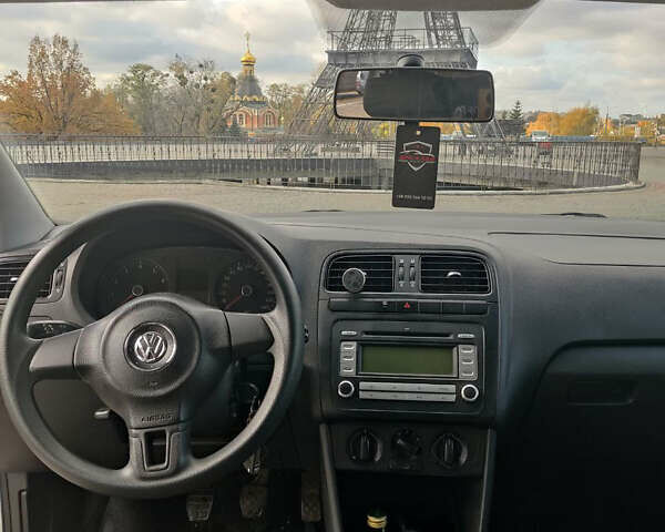 Белый Фольксваген Поло, объемом двигателя 1.6 л и пробегом 218 тыс. км за 5500 $, фото 10 на Automoto.ua