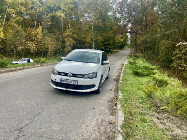 Білий Фольксваген Поло, об'ємом двигуна 1.6 л та пробігом 2 тис. км за 3900 $, фото 1 на Automoto.ua