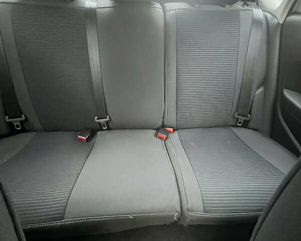 Білий Фольксваген Поло, об'ємом двигуна 1.6 л та пробігом 167 тис. км за 8000 $, фото 5 на Automoto.ua