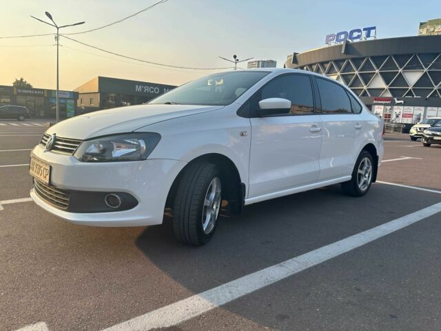 Белый Фольксваген Поло, объемом двигателя 1.6 л и пробегом 164 тыс. км за 9000 $, фото 8 на Automoto.ua