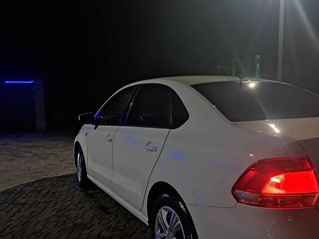 Белый Фольксваген Поло, объемом двигателя 1.6 л и пробегом 4 тыс. км за 5500 $, фото 2 на Automoto.ua