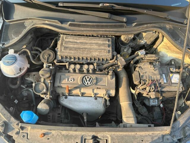 Белый Фольксваген Поло, объемом двигателя 1.6 л и пробегом 164 тыс. км за 9000 $, фото 22 на Automoto.ua