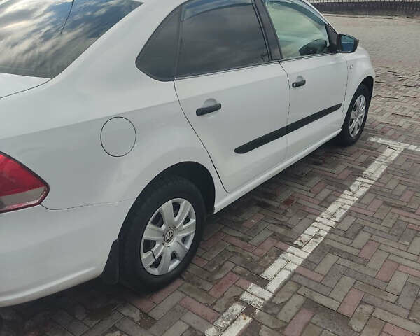 Белый Фольксваген Поло, объемом двигателя 1.6 л и пробегом 218 тыс. км за 5500 $, фото 3 на Automoto.ua