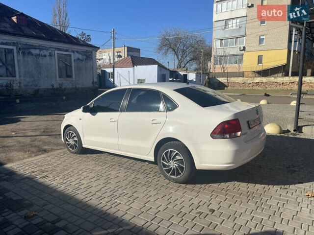 Белый Фольксваген Поло, объемом двигателя 1.6 л и пробегом 274 тыс. км за 6300 $, фото 12 на Automoto.ua