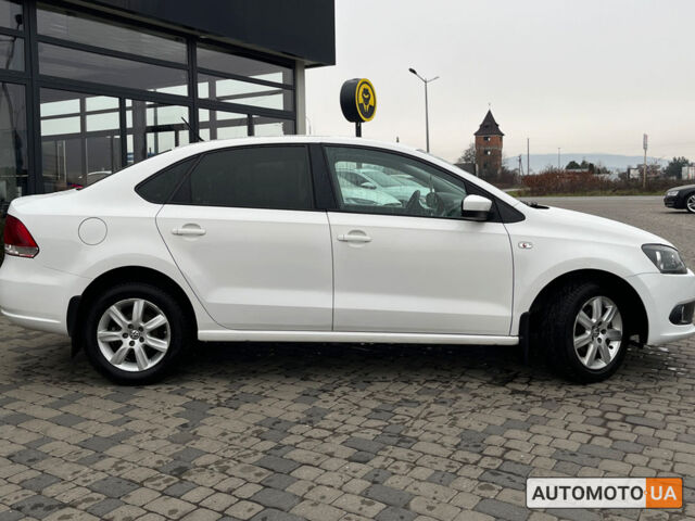 Белый Фольксваген Поло, объемом двигателя 1.6 л и пробегом 67 тыс. км за 9500 $, фото 7 на Automoto.ua
