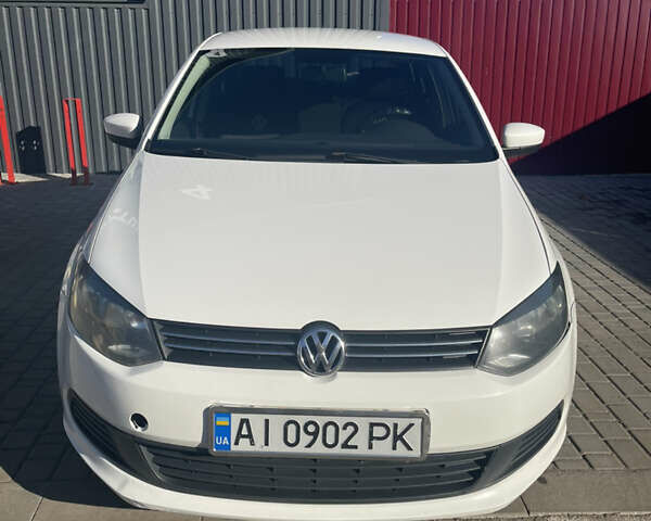 Белый Фольксваген Поло, объемом двигателя 1.6 л и пробегом 274 тыс. км за 6300 $, фото 4 на Automoto.ua