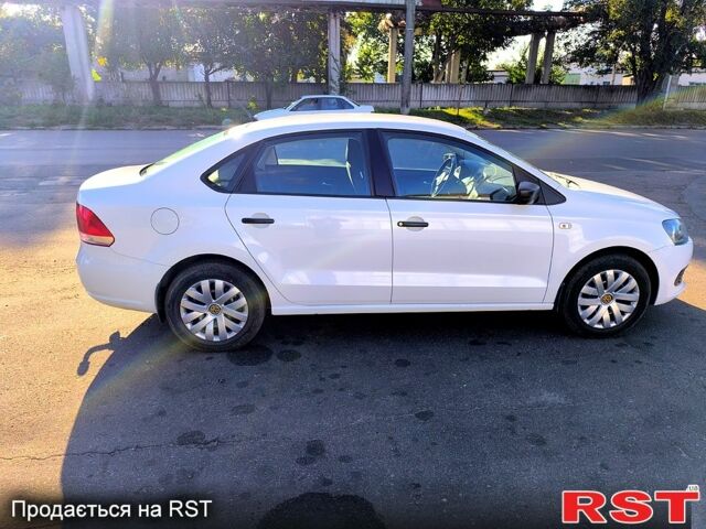 Білий Фольксваген Поло, об'ємом двигуна 1.6 л та пробігом 90 тис. км за 7800 $, фото 11 на Automoto.ua