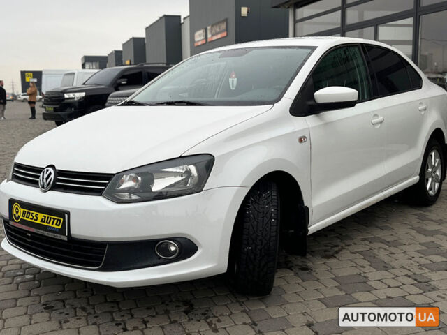 Белый Фольксваген Поло, объемом двигателя 1.6 л и пробегом 67 тыс. км за 9500 $, фото 2 на Automoto.ua