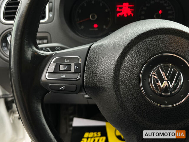 Белый Фольксваген Поло, объемом двигателя 1.6 л и пробегом 67 тыс. км за 9500 $, фото 18 на Automoto.ua