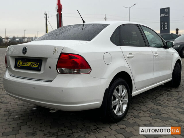 Белый Фольксваген Поло, объемом двигателя 1.6 л и пробегом 67 тыс. км за 9500 $, фото 6 на Automoto.ua