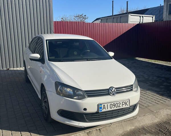 Белый Фольксваген Поло, объемом двигателя 1.6 л и пробегом 274 тыс. км за 6300 $, фото 3 на Automoto.ua