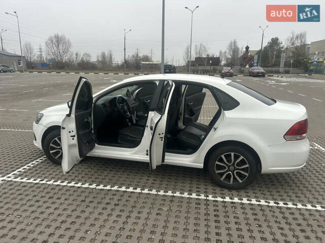 Білий Фольксваген Поло, об'ємом двигуна 1.6 л та пробігом 221 тис. км за 6000 $, фото 7 на Automoto.ua