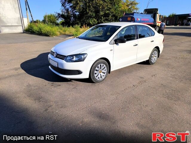 Білий Фольксваген Поло, об'ємом двигуна 1.6 л та пробігом 90 тис. км за 7800 $, фото 6 на Automoto.ua