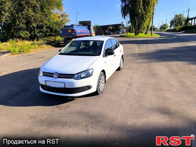 Білий Фольксваген Поло, об'ємом двигуна 1.6 л та пробігом 90 тис. км за 7800 $, фото 5 на Automoto.ua