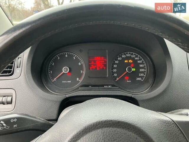Белый Фольксваген Поло, объемом двигателя 1.6 л и пробегом 218 тыс. км за 7900 $, фото 4 на Automoto.ua