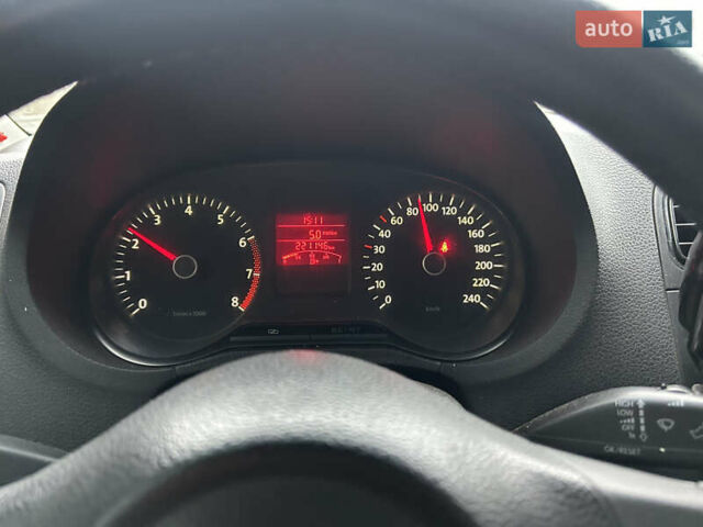 Білий Фольксваген Поло, об'ємом двигуна 1.6 л та пробігом 221 тис. км за 6000 $, фото 14 на Automoto.ua