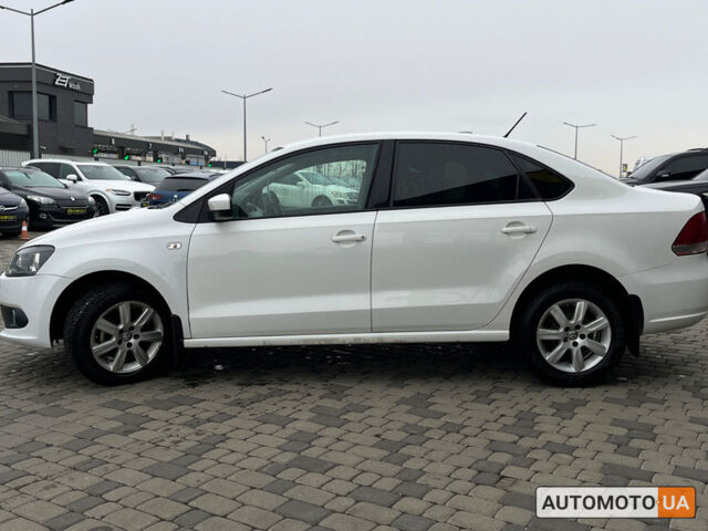 Белый Фольксваген Поло, объемом двигателя 1.6 л и пробегом 67 тыс. км за 9500 $, фото 3 на Automoto.ua