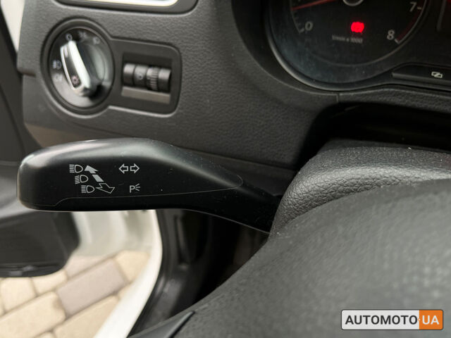 Белый Фольксваген Поло, объемом двигателя 1.6 л и пробегом 67 тыс. км за 9500 $, фото 19 на Automoto.ua