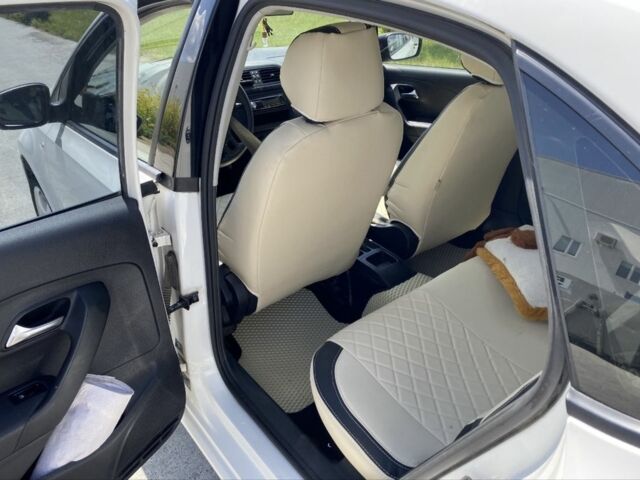 Белый Фольксваген Поло, объемом двигателя 1.6 л и пробегом 132 тыс. км за 6050 $, фото 5 на Automoto.ua