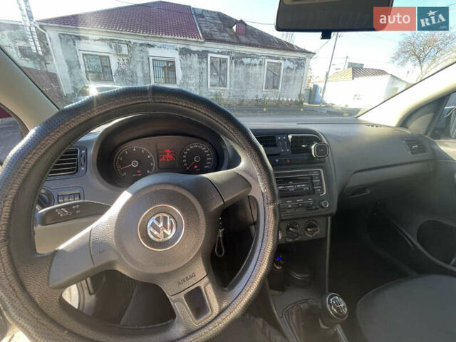 Белый Фольксваген Поло, объемом двигателя 1.6 л и пробегом 274 тыс. км за 6300 $, фото 8 на Automoto.ua