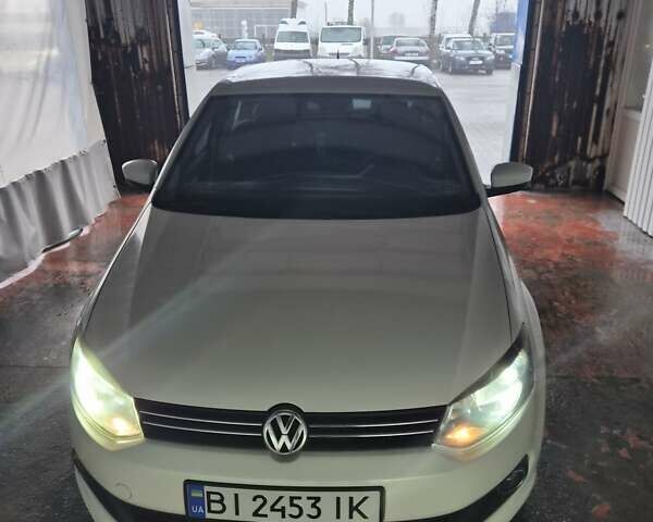 Белый Фольксваген Поло, объемом двигателя 1.6 л и пробегом 221 тыс. км за 7300 $, фото 4 на Automoto.ua