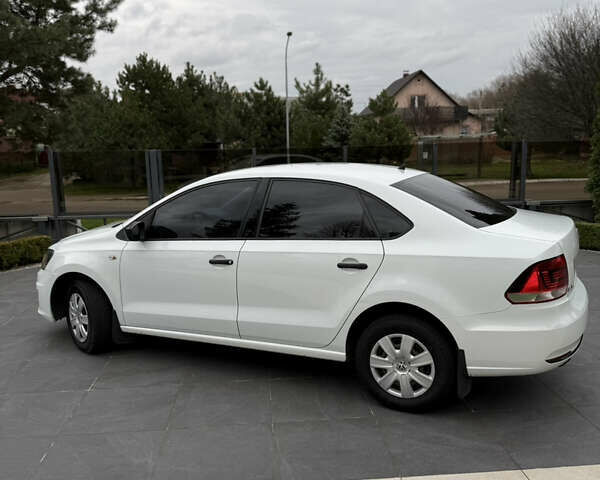 Білий Фольксваген Поло, об'ємом двигуна 1.6 л та пробігом 210 тис. км за 8500 $, фото 6 на Automoto.ua