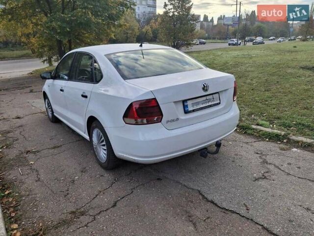 Білий Фольксваген Поло, об'ємом двигуна 1.6 л та пробігом 313 тис. км за 7300 $, фото 3 на Automoto.ua