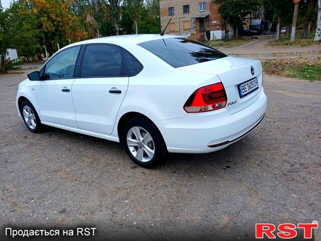 Белый Фольксваген Поло, объемом двигателя 1.6 л и пробегом 163 тыс. км за 8700 $, фото 4 на Automoto.ua