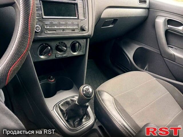 Белый Фольксваген Поло, объемом двигателя 1.6 л и пробегом 163 тыс. км за 8700 $, фото 8 на Automoto.ua