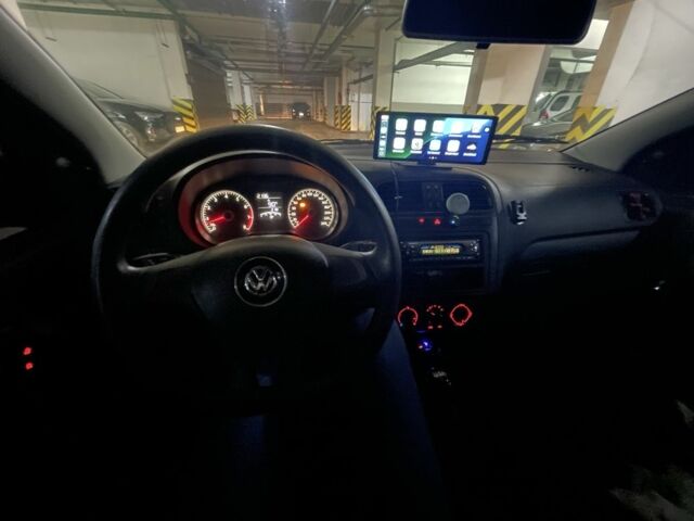 Білий Фольксваген Поло, об'ємом двигуна 1.6 л та пробігом 370 тис. км за 7699 $, фото 6 на Automoto.ua