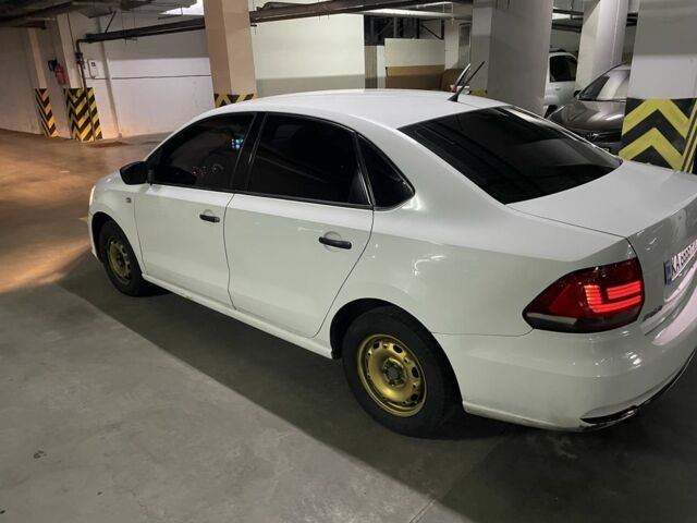 Білий Фольксваген Поло, об'ємом двигуна 1.6 л та пробігом 370 тис. км за 7699 $, фото 4 на Automoto.ua