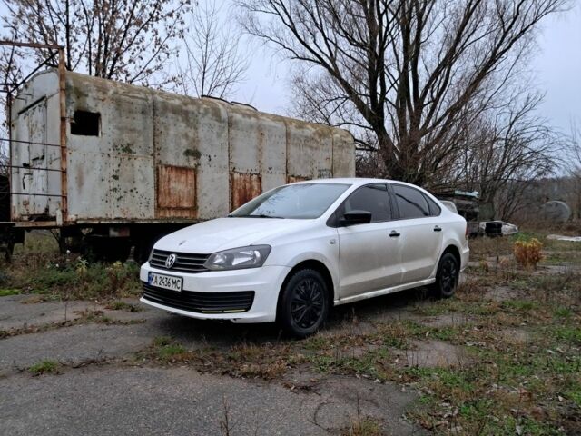 Белый Фольксваген Поло, объемом двигателя 1.6 л и пробегом 500 тыс. км за 5300 $, фото 5 на Automoto.ua