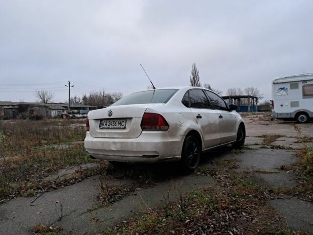 Белый Фольксваген Поло, объемом двигателя 1.6 л и пробегом 500 тыс. км за 5300 $, фото 2 на Automoto.ua