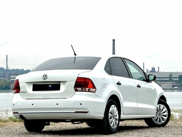 Білий Фольксваген Поло, об'ємом двигуна 1.6 л та пробігом 250 тис. км за 6950 $, фото 2 на Automoto.ua